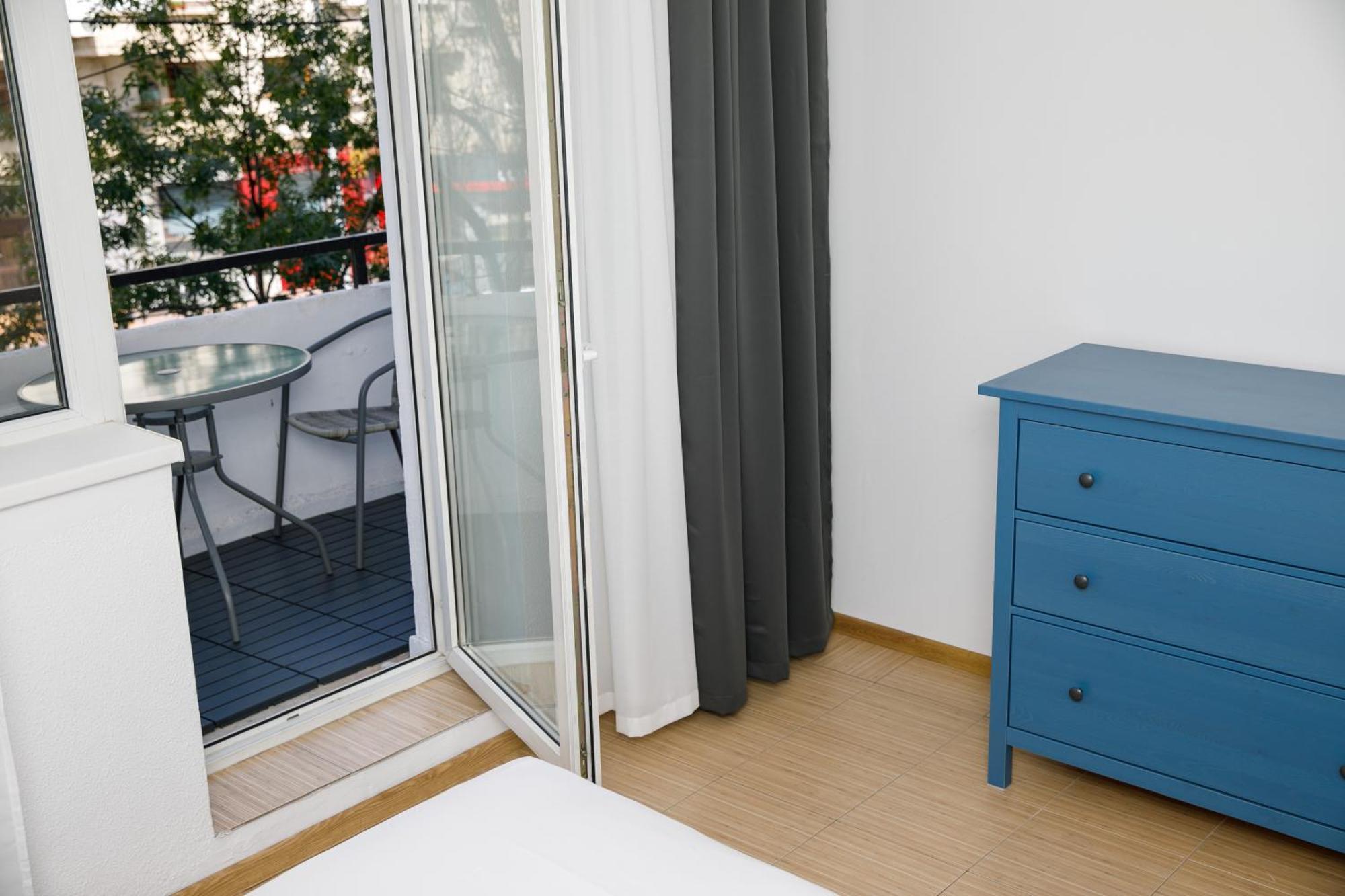Color Apartments Corneliu Coposu No3 Bucarest Extérieur photo
