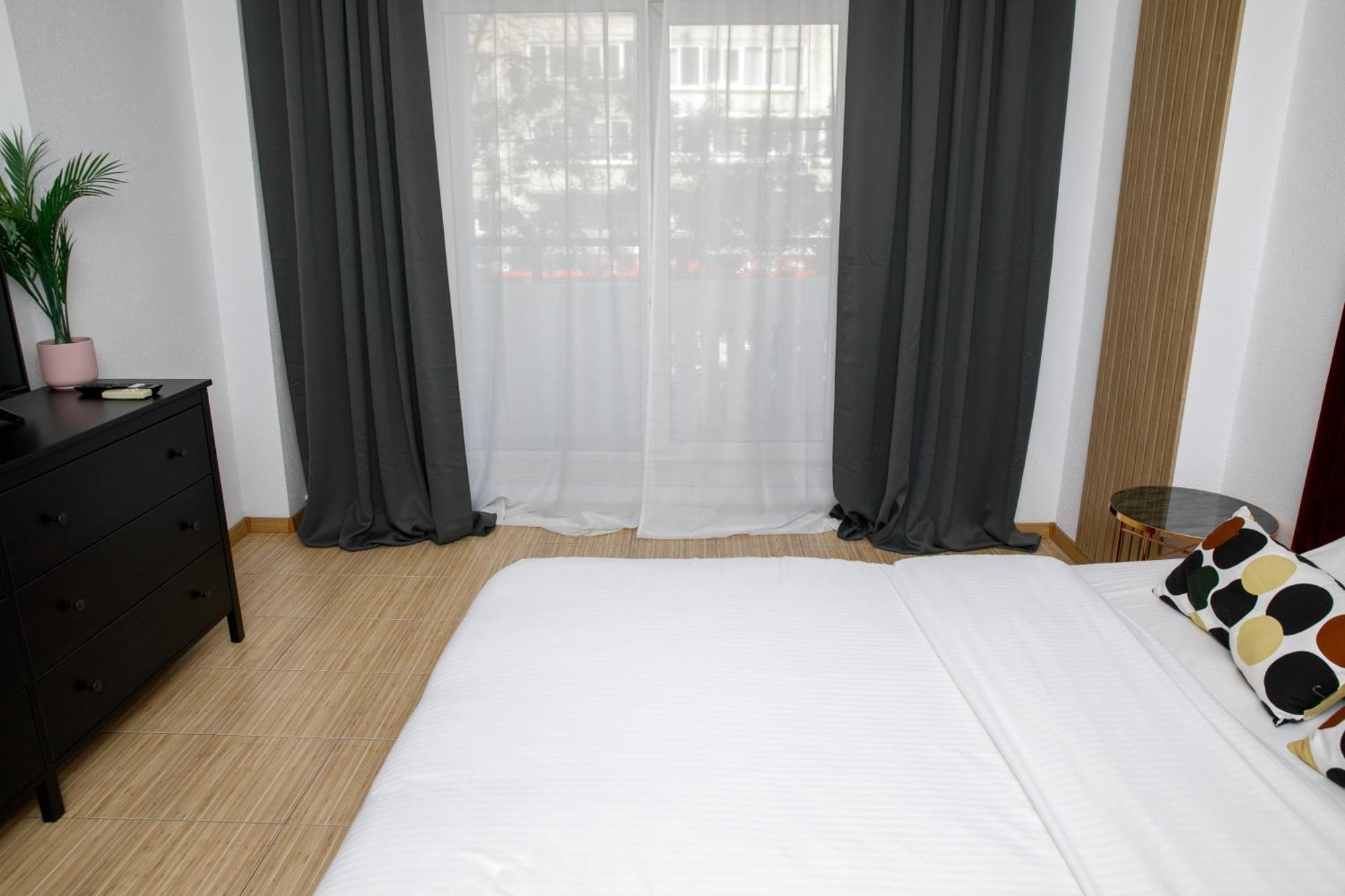 Color Apartments Corneliu Coposu No3 Bucarest Extérieur photo